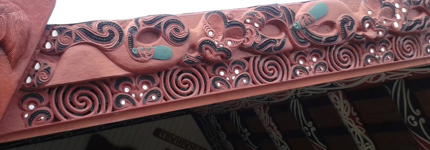 Tuwhiwhia Marae
