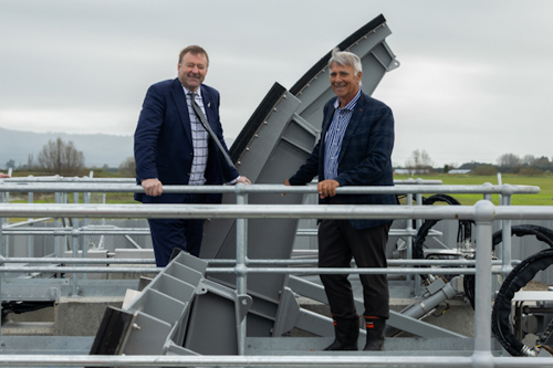 Associate Regional Development Minister Mark Patterson and Bay of Plenty Regional Council Chair Doug Leeder next to the radial gates.